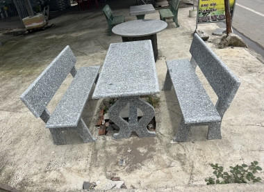Đá Trắng suối lau