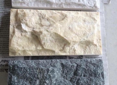 Đá bóc ghép trang trí (vàng đen trắng)