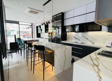 Đá Vicostone Trắng  Vân Vàng