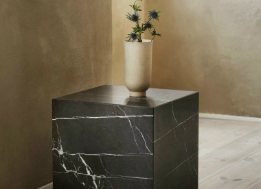 Bàn Đá Nội Thất Thiết Kế