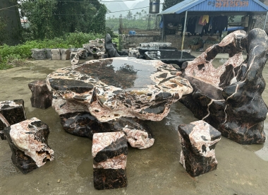 Bàn ghế khối cẩm thạch