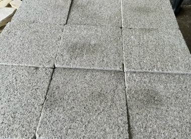 Đá vàng Granite khò quay cạnh