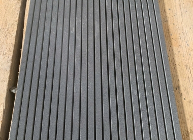 Đá bazan mài chạy rãnh