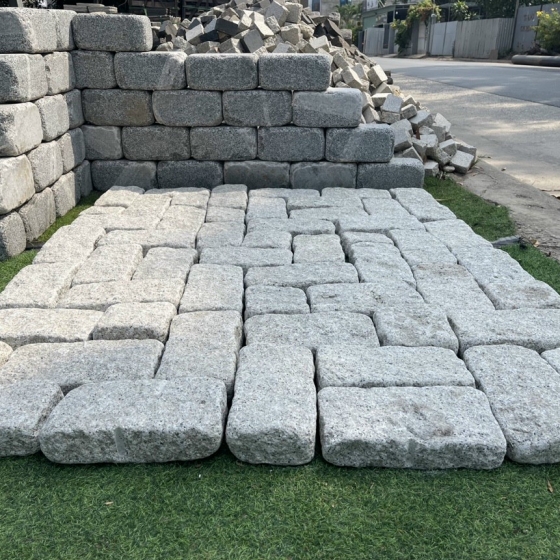 Đá granite quay mẻ cạnh