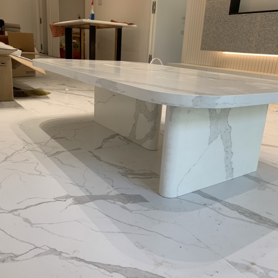 Đá Vicostone Trắng Vân Xám Ý