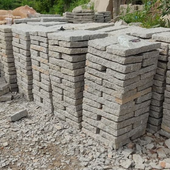 Đá chẻ Vũng Tàu quy cách 30x60