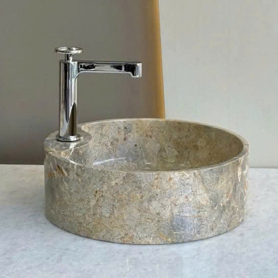 Lavabo tone vàng nâu, hồng