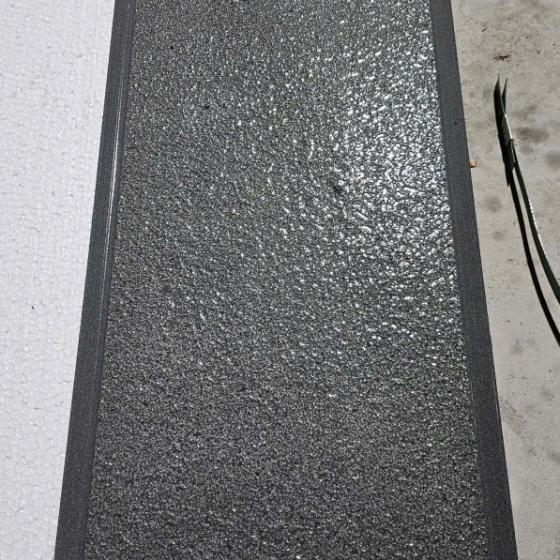 Đá bazan đen khò nhám