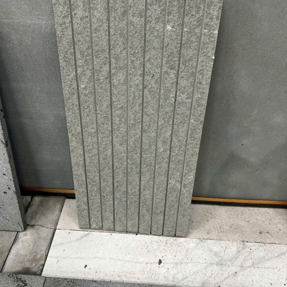 Đá bazan mài chạy rãnh