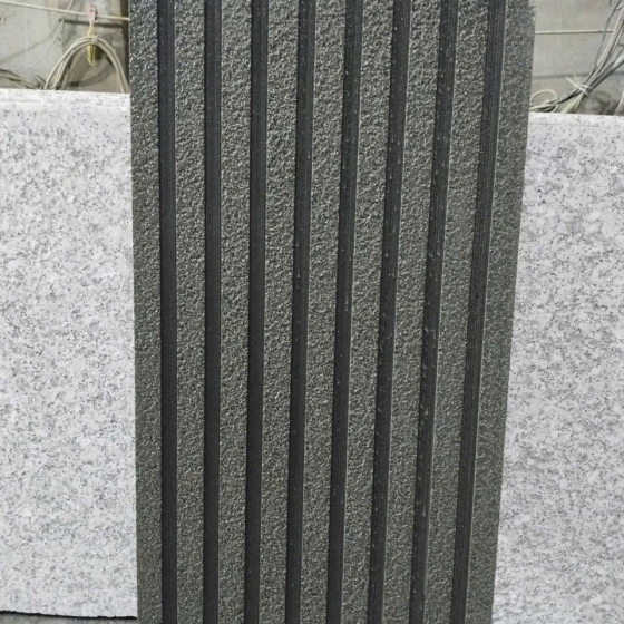 Đá rain chạy rãnh