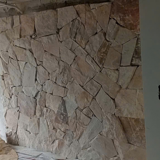 Đá bìa vàng ghép rối